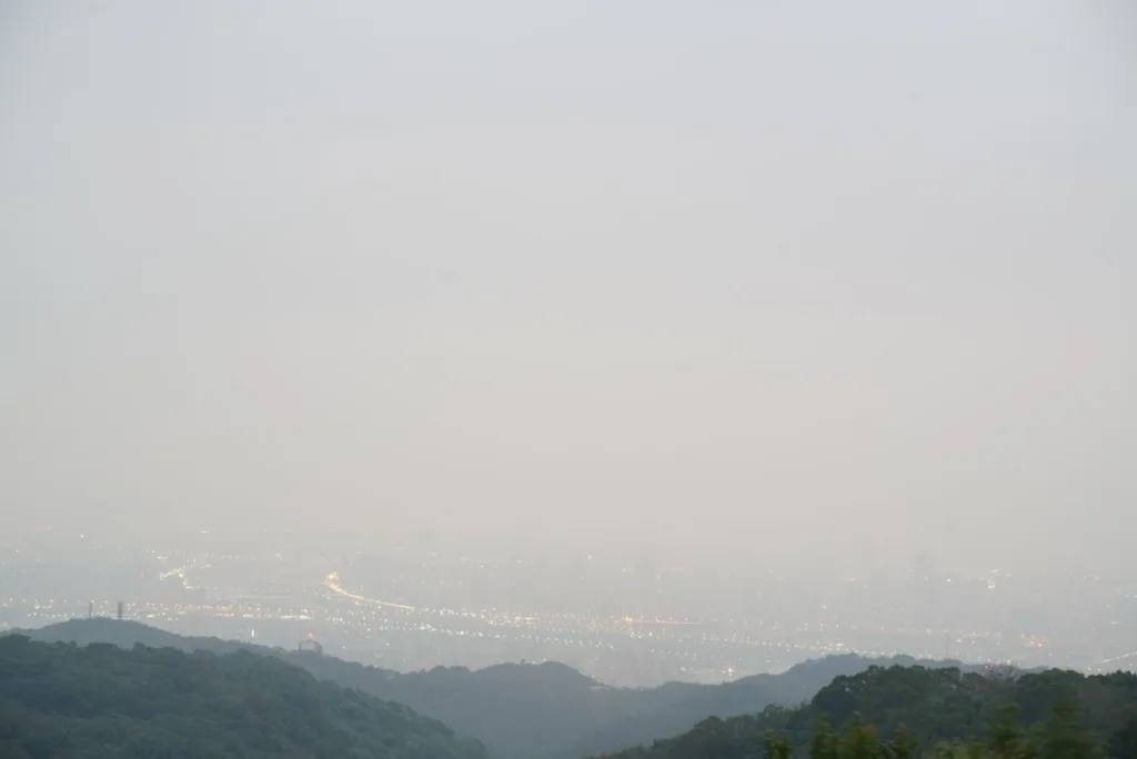 夜衝山上 滄也500 1
