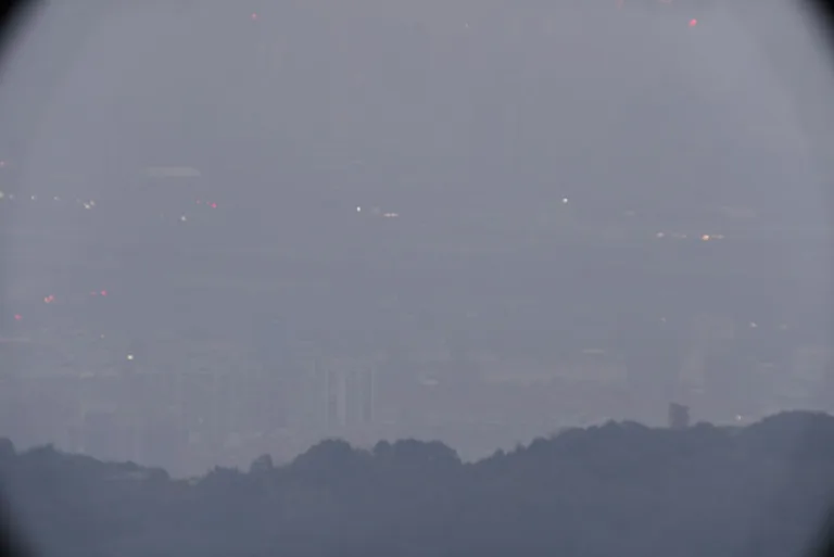 夜衝山上 滄也500 3