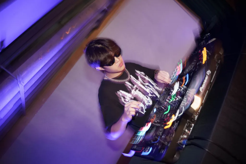 dj社 1