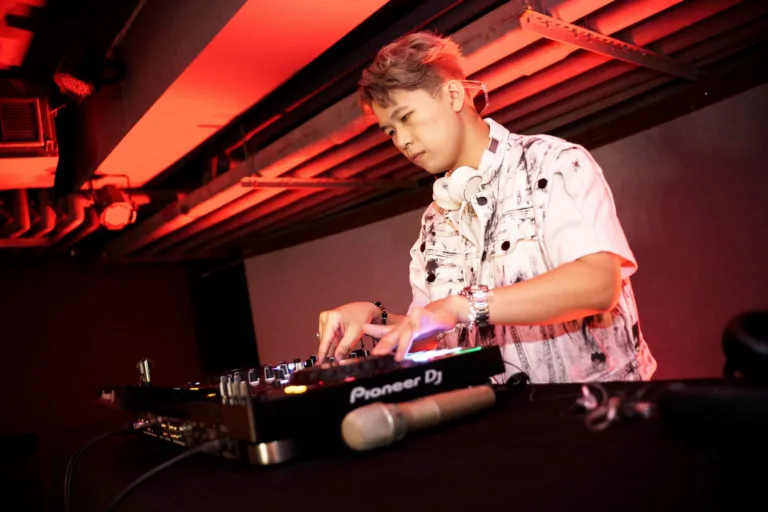 dj社 3